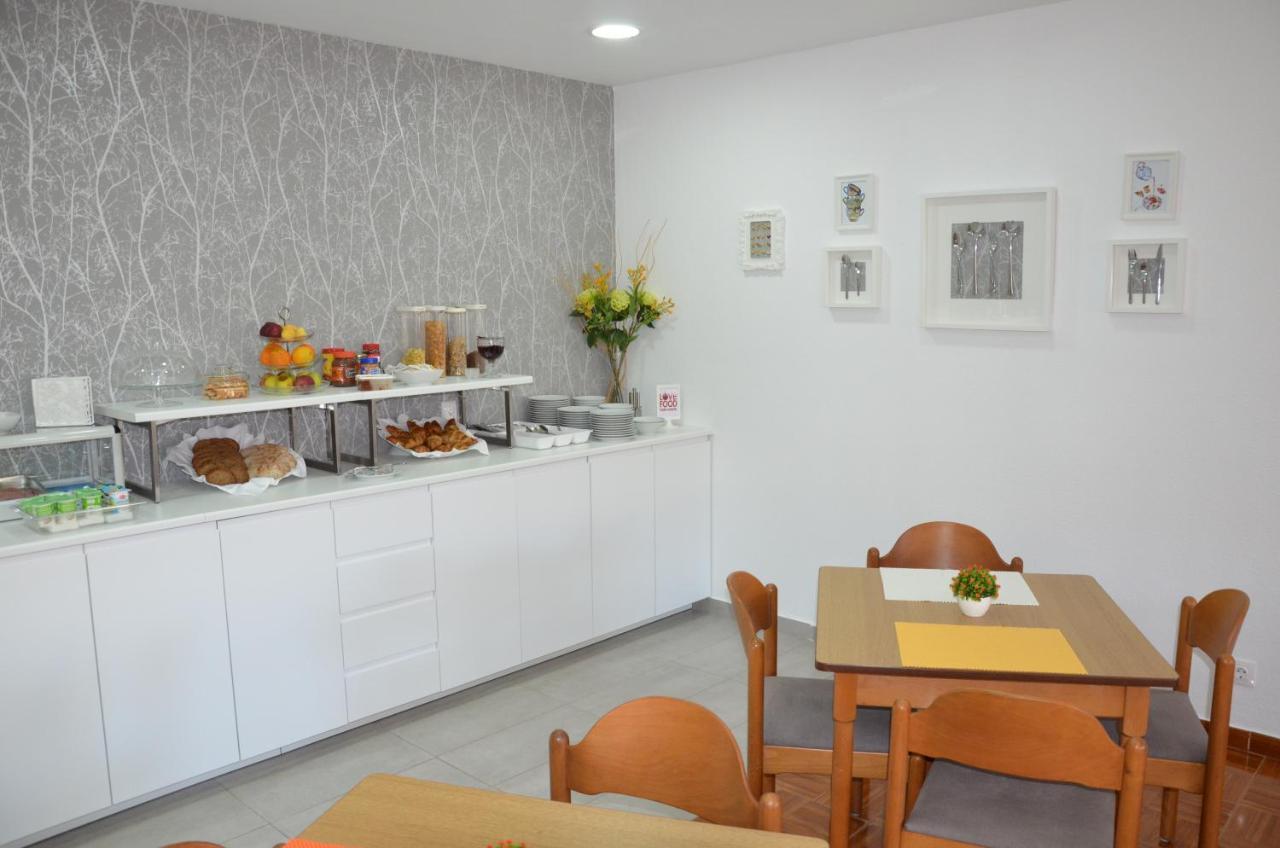 Abla Guest House Carcavelos  Esterno foto