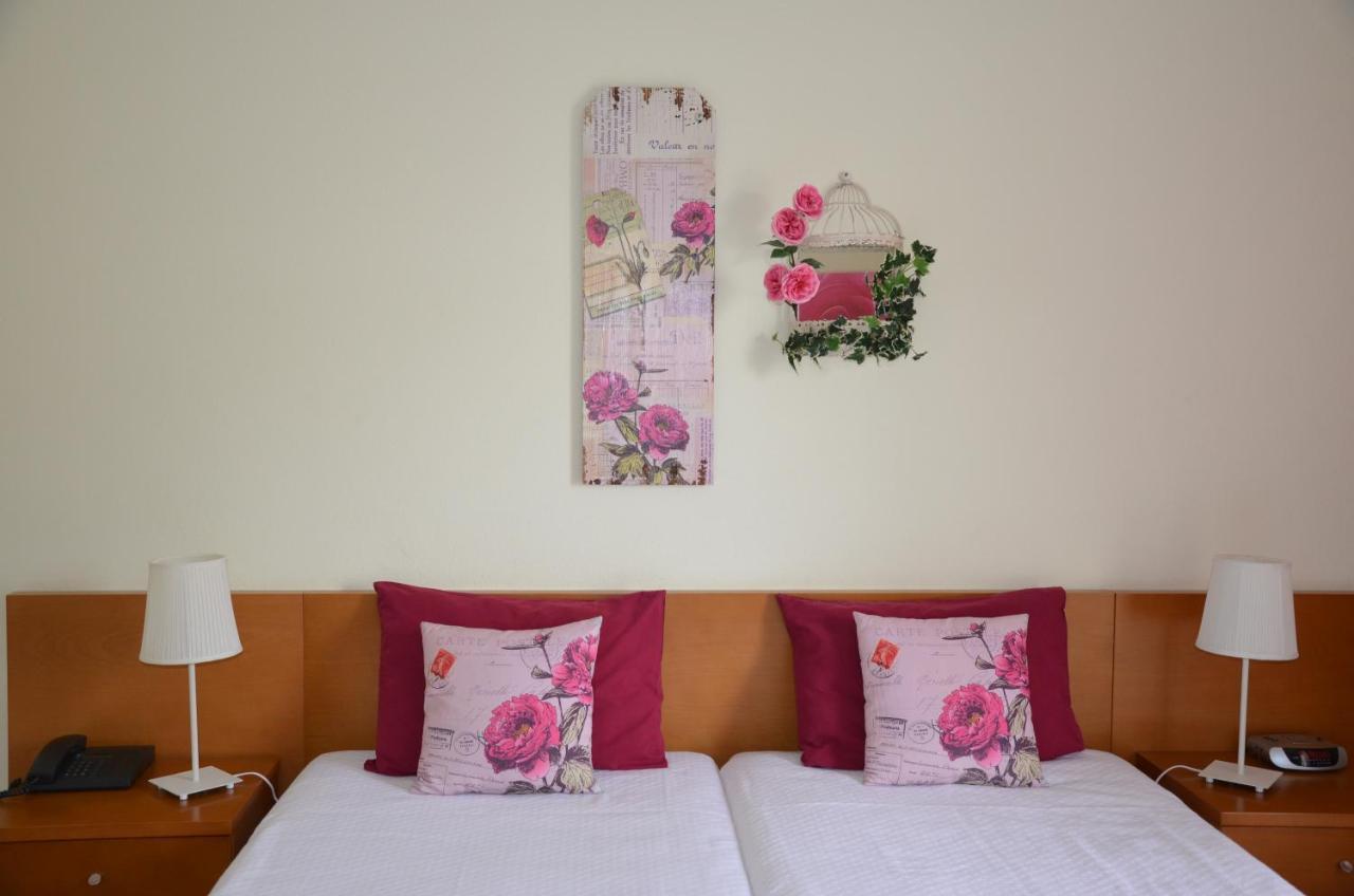 Abla Guest House Carcavelos  Esterno foto